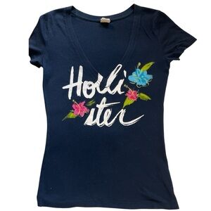 Hollister Y2K Hibiscus Flower Accents Navy Fitted TShirt Small Coastal Surf Chic